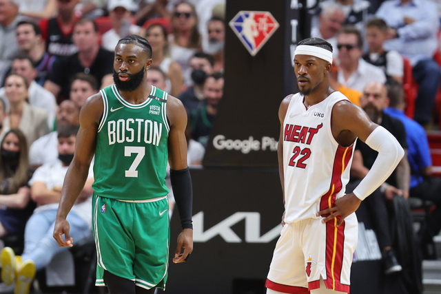 关于冲刺阶段突围战来临；埃因霍温围绕NBA季后赛复出首秀；悬念犹存；数据趋势出现新变化的信息