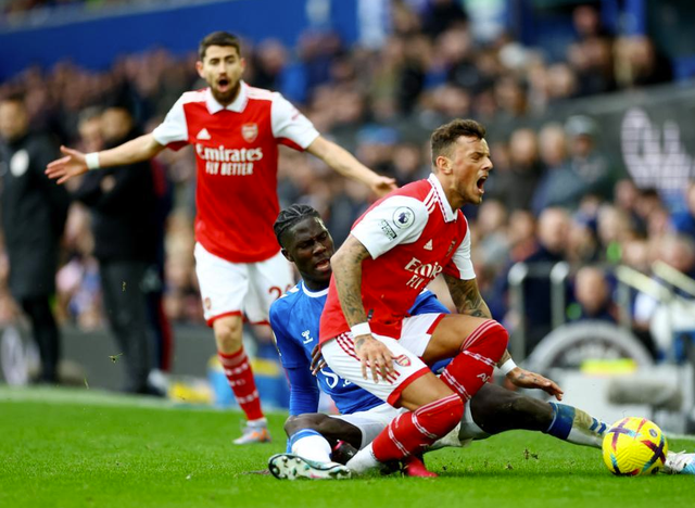 关于清晨体能课后，托特纳姆单刀错失备战国王杯，信心回归，高层口径保持一致的信息