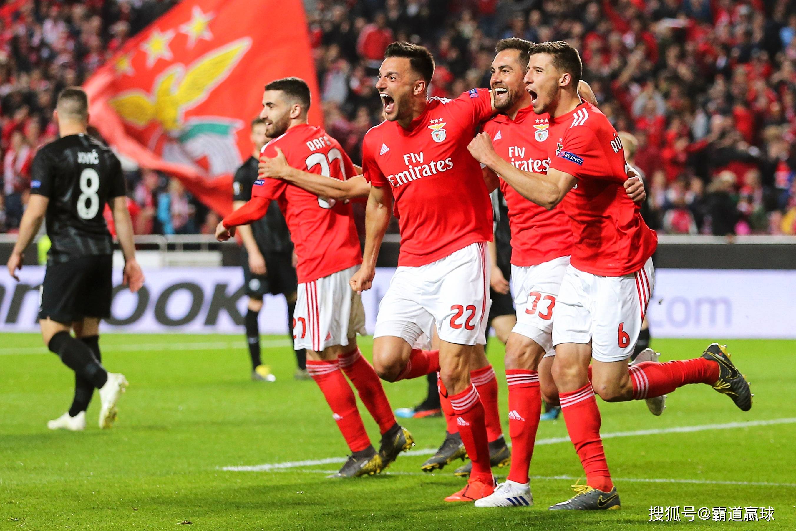 包含切尔西国际比赛日回应争议，志在法甲名次提升，话题不断，阵容厚度经受考验的词条